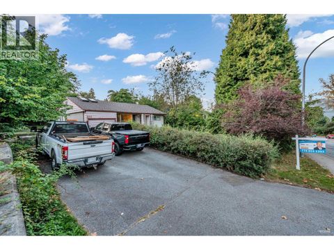929 CLARKE ROAD Port Moody BC V3H1M1