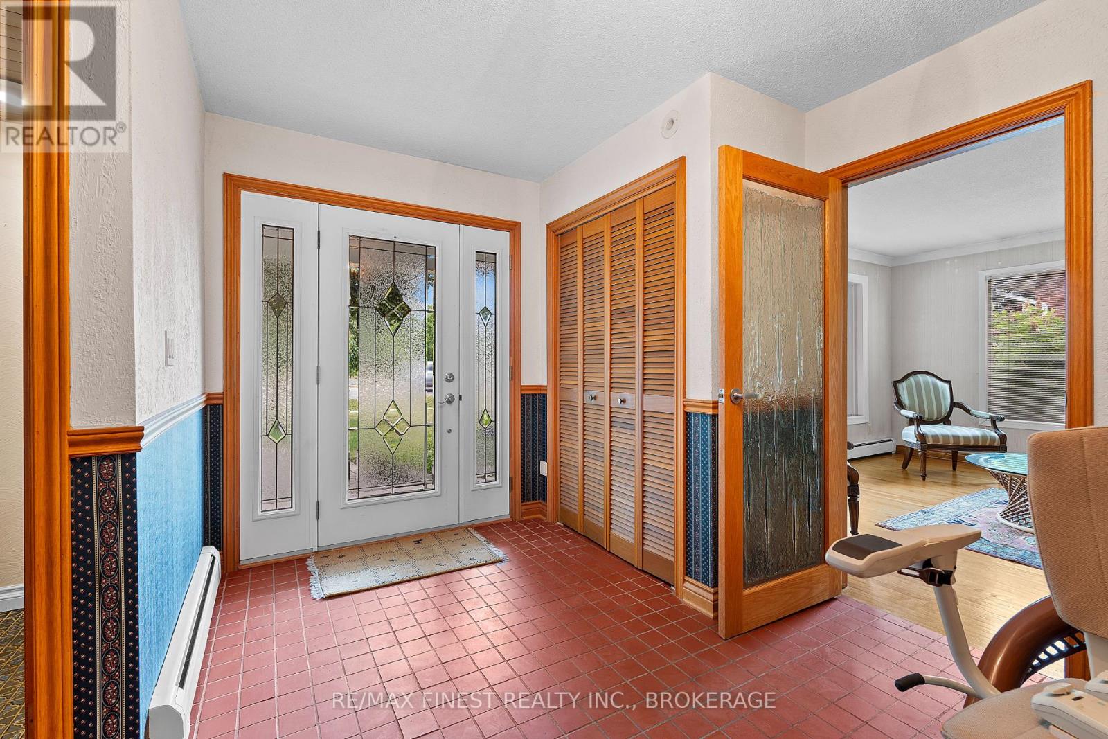 1021 SYDENHAM ROAD