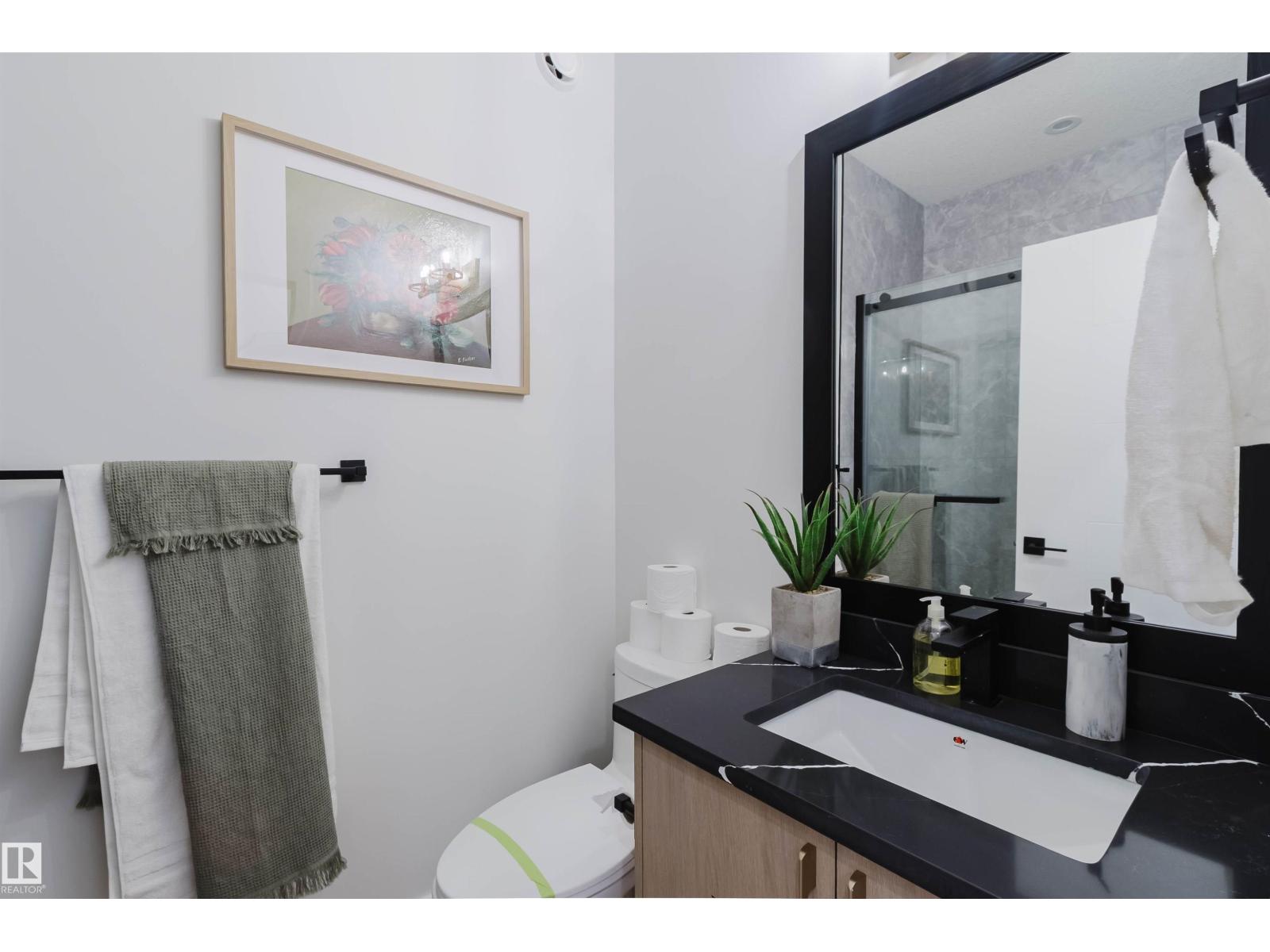 211 EDGEMONT GR NW