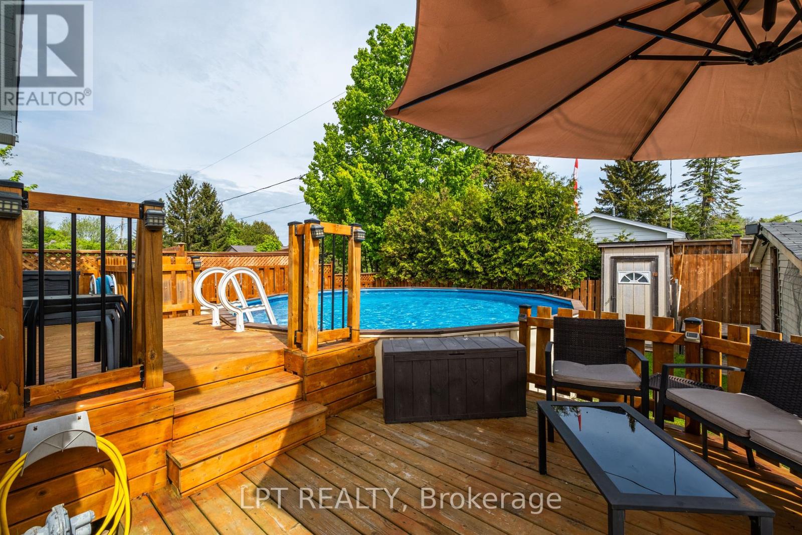 3 DEERFIELD STREET