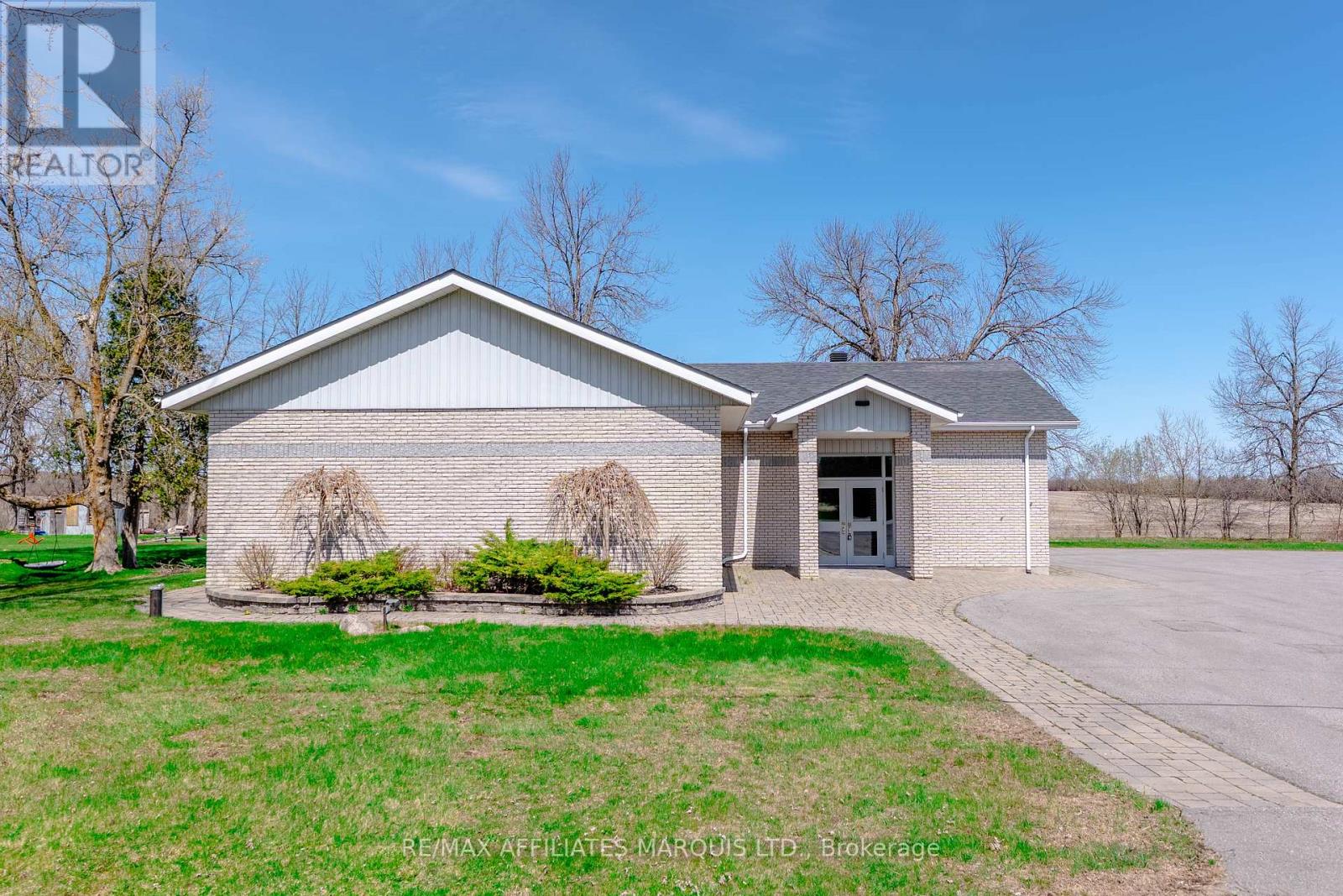 14233 COUNTY RD 18 ROAD