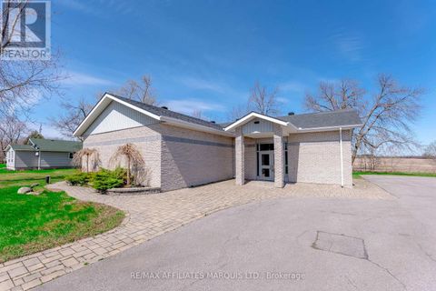 14233 COUNTY RD 18 ROAD South Stormont ON K0C1M0