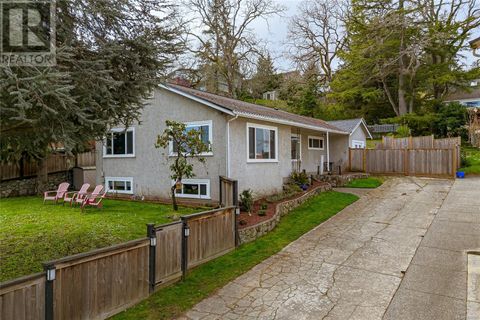 4078 Quadra St Saanich BC V8X1K6