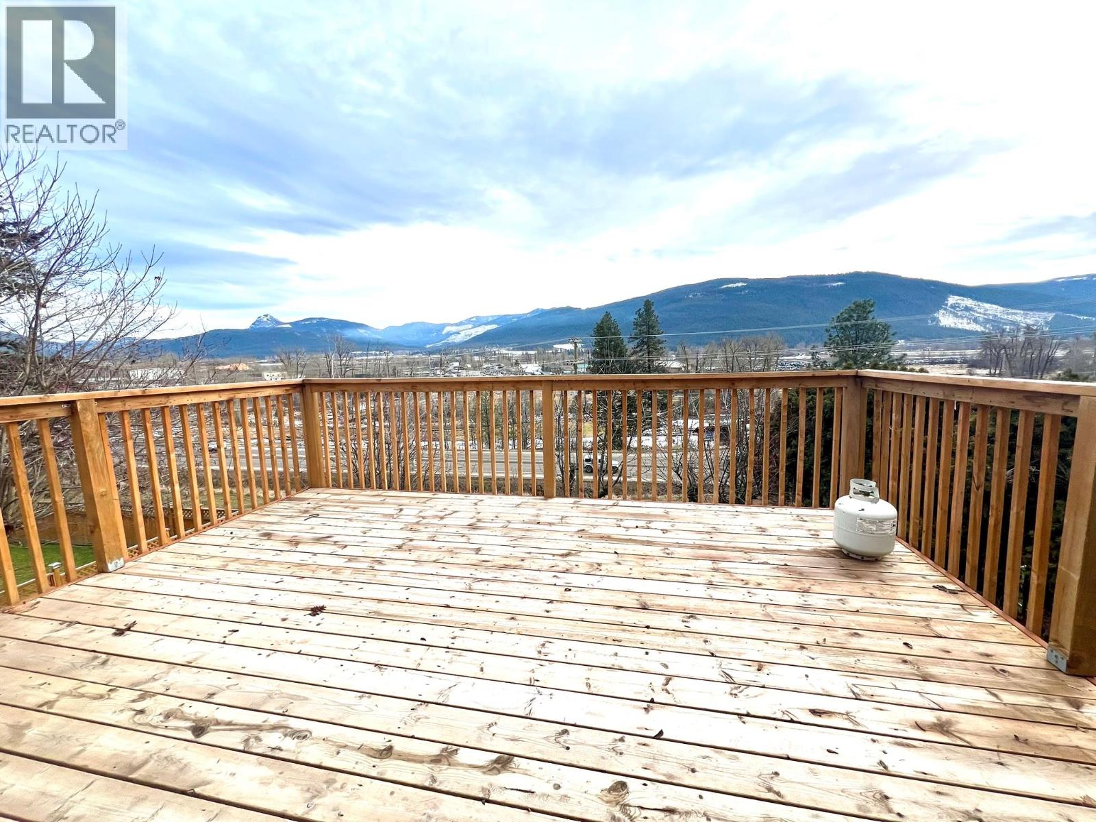 1885 Grandview Avenue