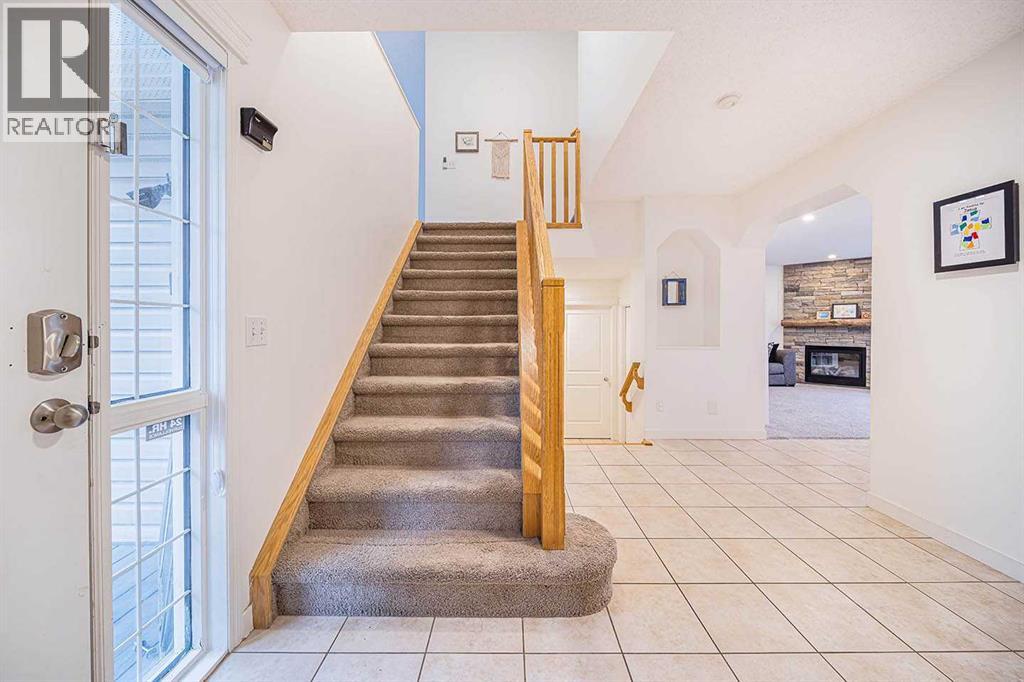 30 Chapalina Park Crescent SE