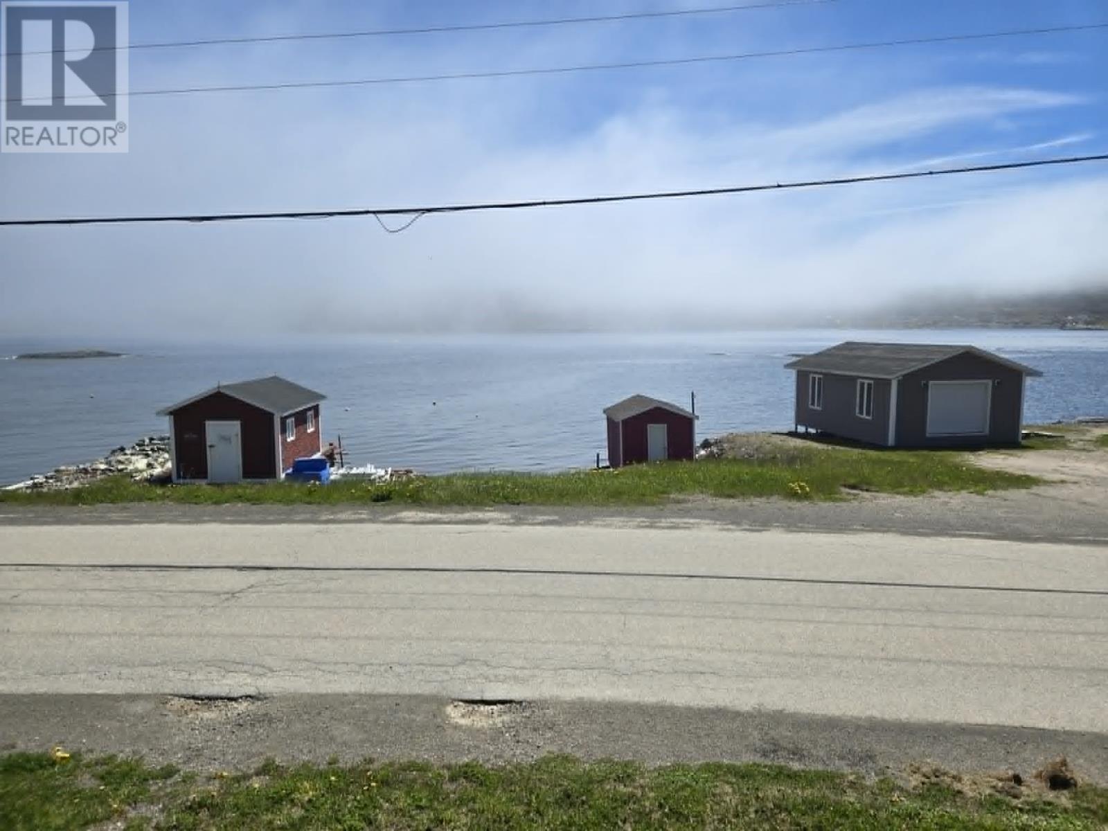 83 Northshore Road