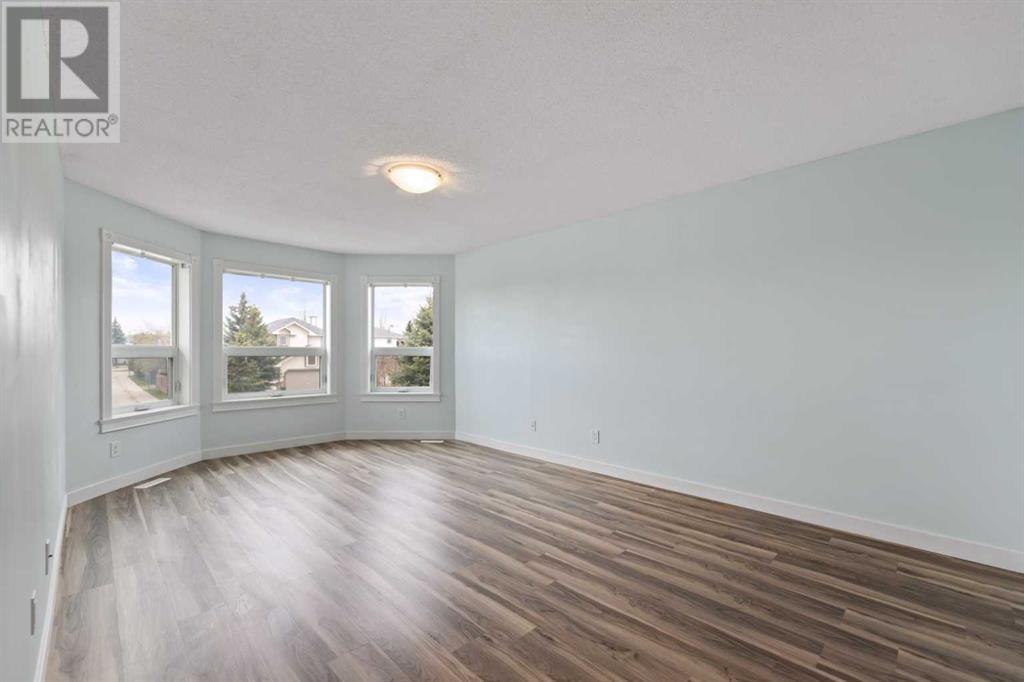 128 Harvest Hills Drive NE