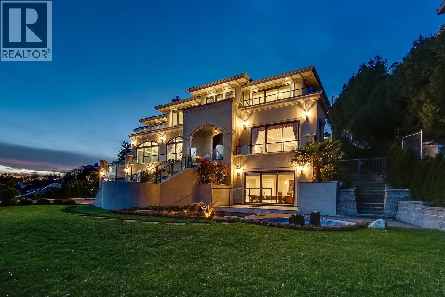 805 KING GEORGES WAY