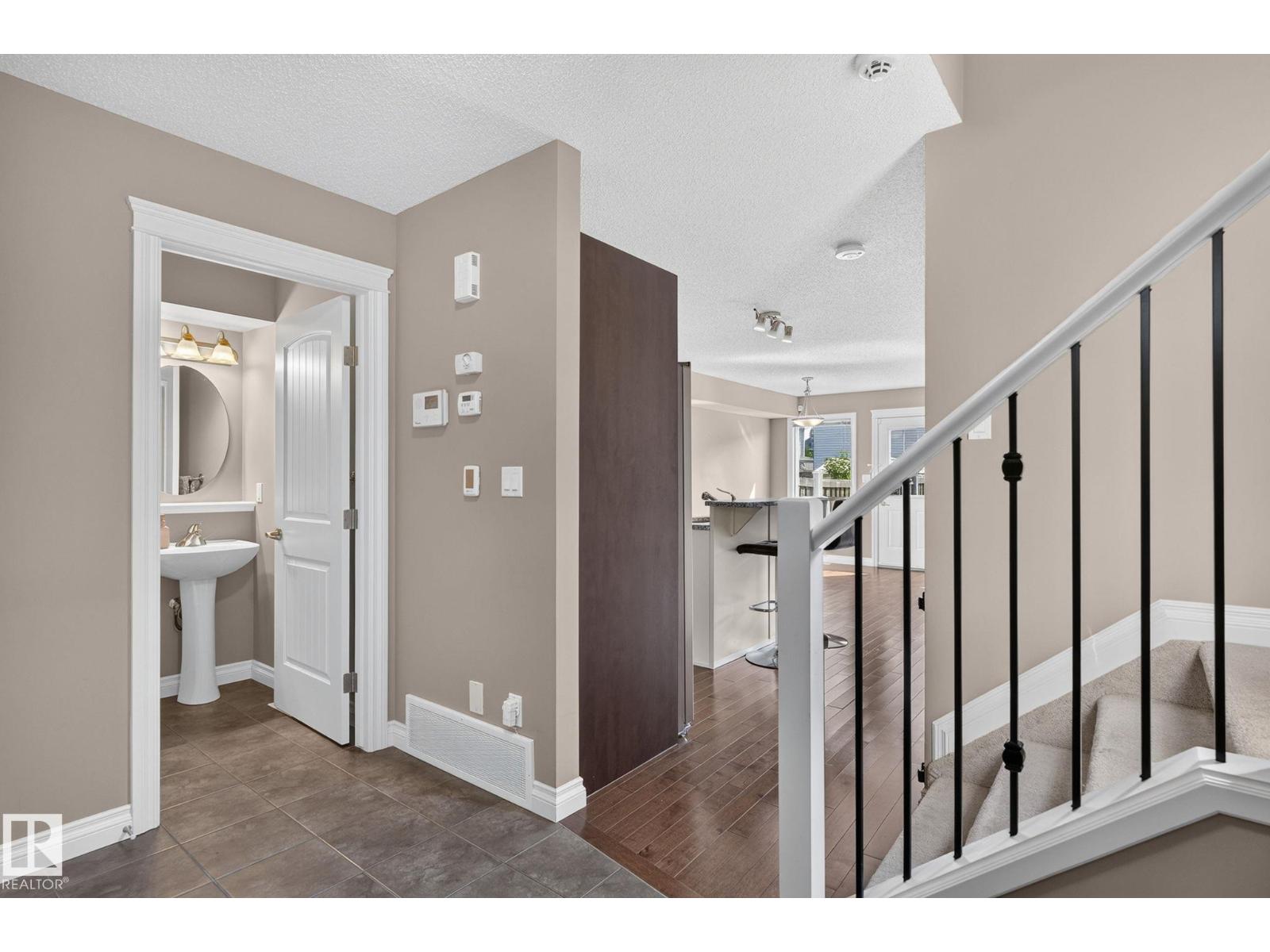 1107 177 ST SW