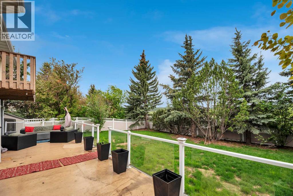 52 Woodpath Terrace SW