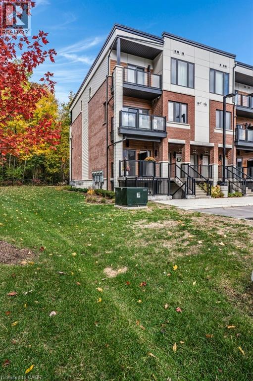 25 ISHERWOOD Avenue Unit# 32