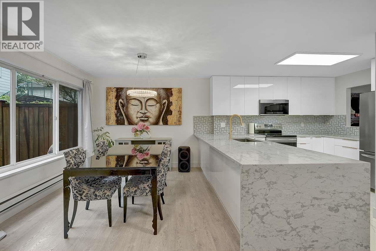 144 SHORELINE CIRCLE