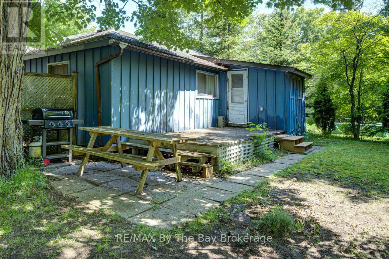 1713 SHORE LANE