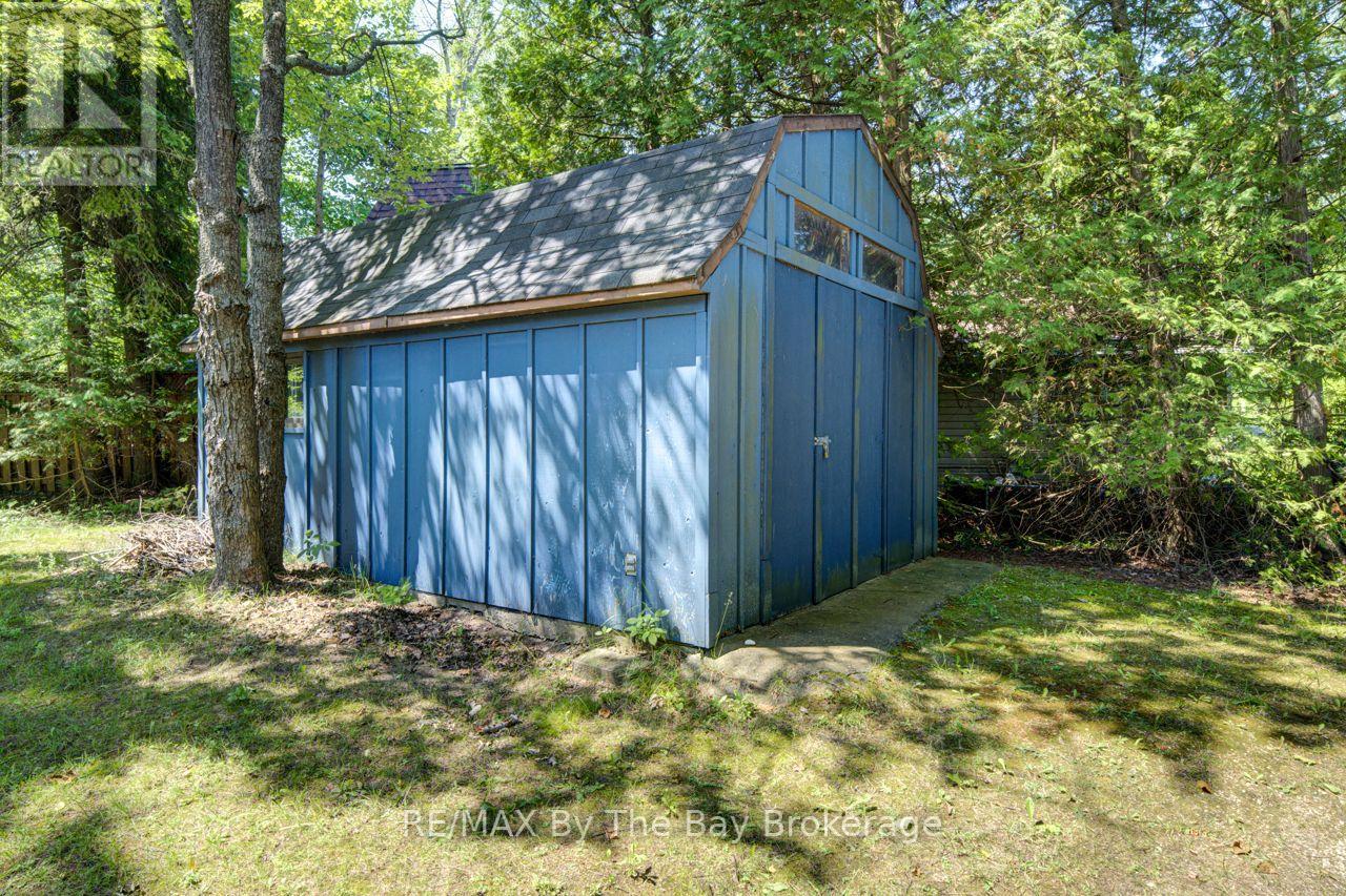 1713 SHORE LANE