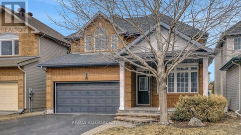 315 RUSTIC HILLS CRESCENT Ottawa ON K4A5A8