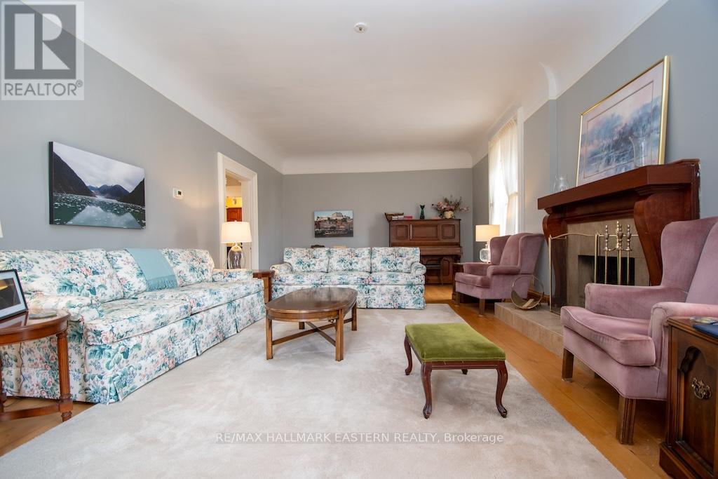 813 WATER ST. & 11 ARGYLE STREET