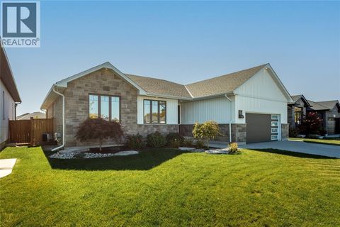 3591 MIA LANE Plympton-Wyoming ON N0N1E0