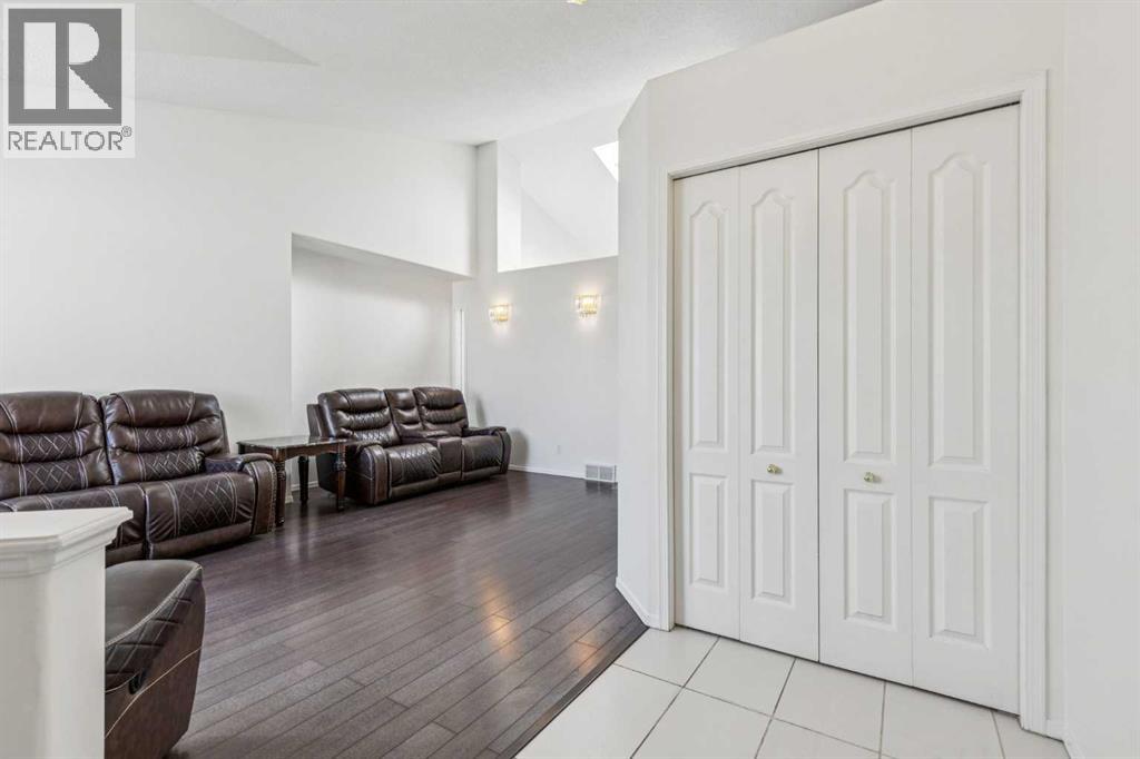 132 San Diego Green NE