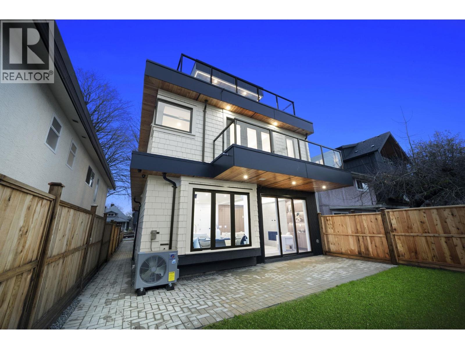 2 1967 E 13TH AVENUE