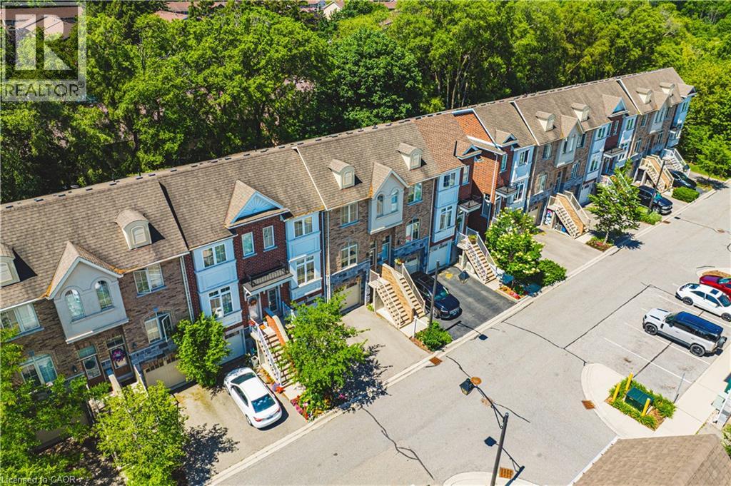 181 W PLAINS Road W Unit# 14