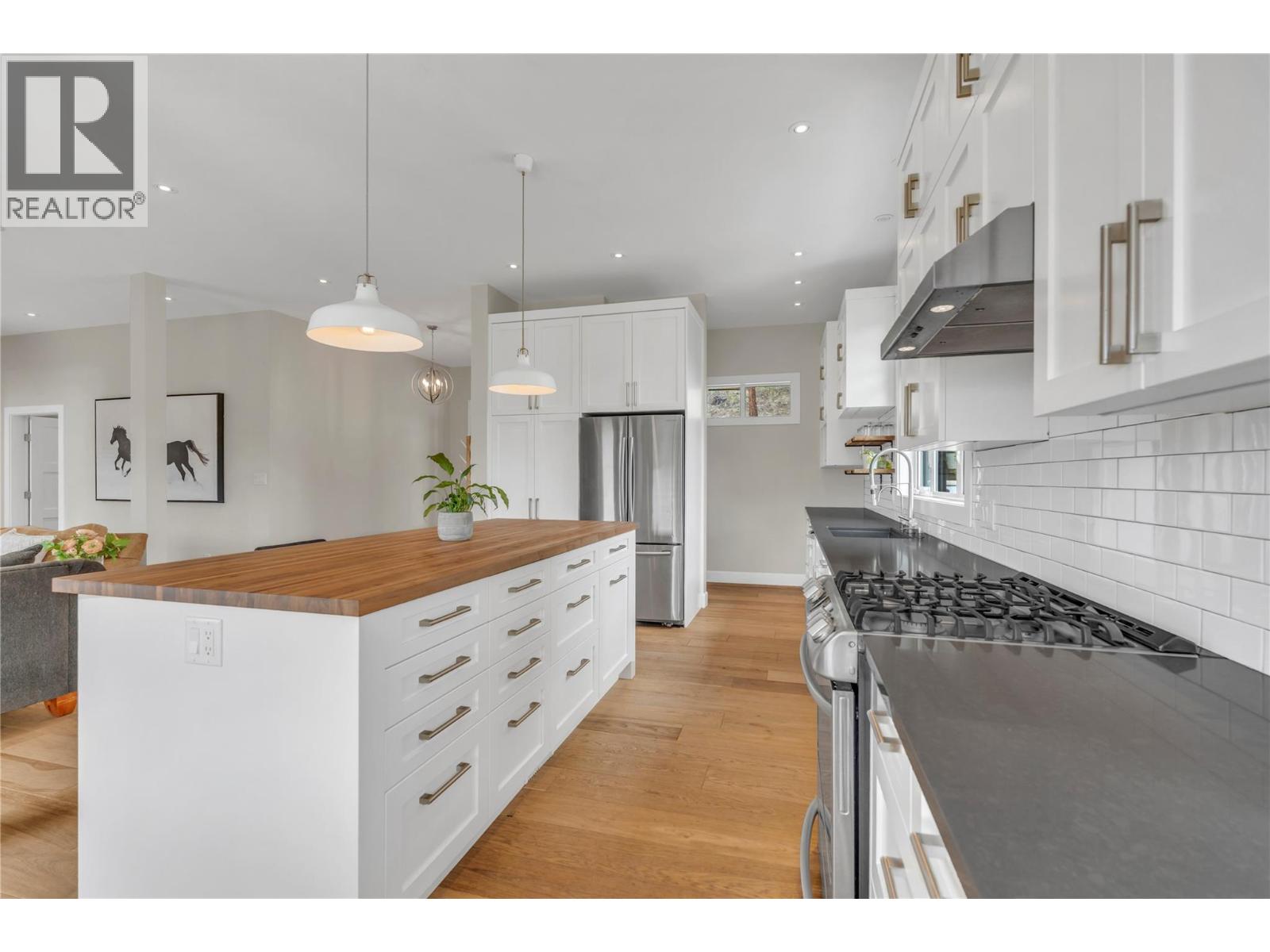 8388 Princeton Summerland Road