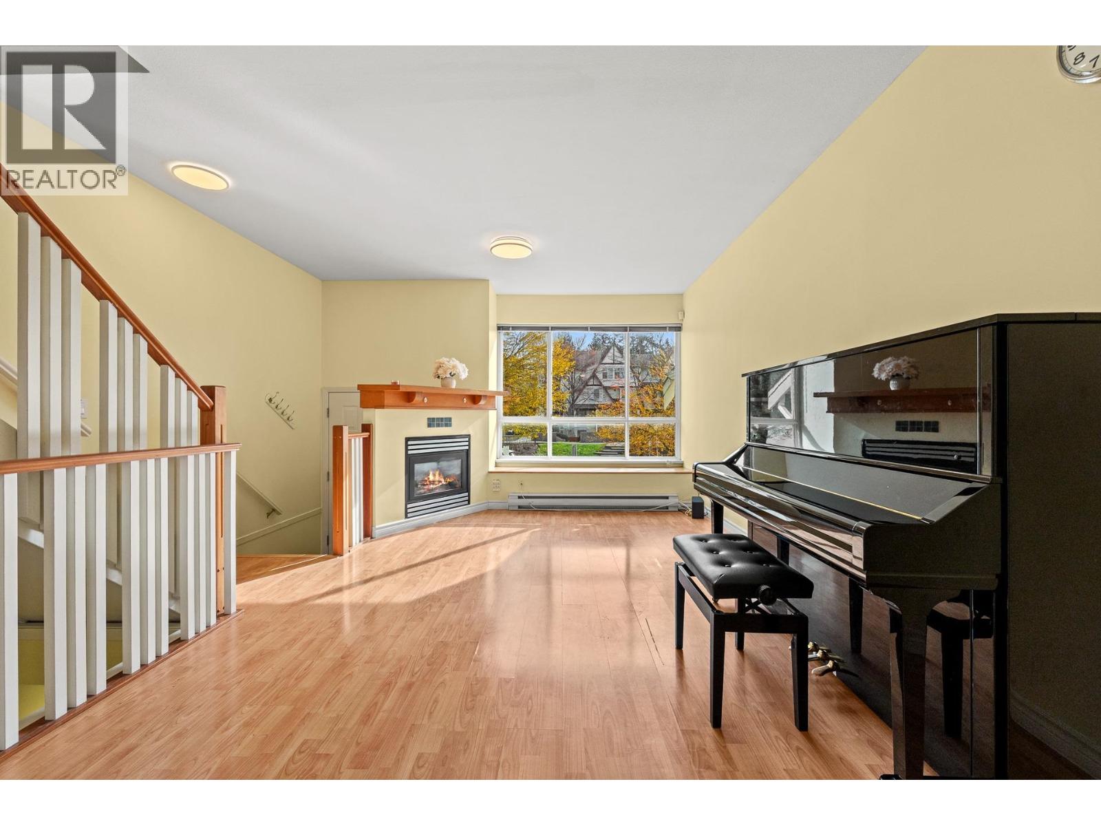 7393 MAGNOLIA TERRACE