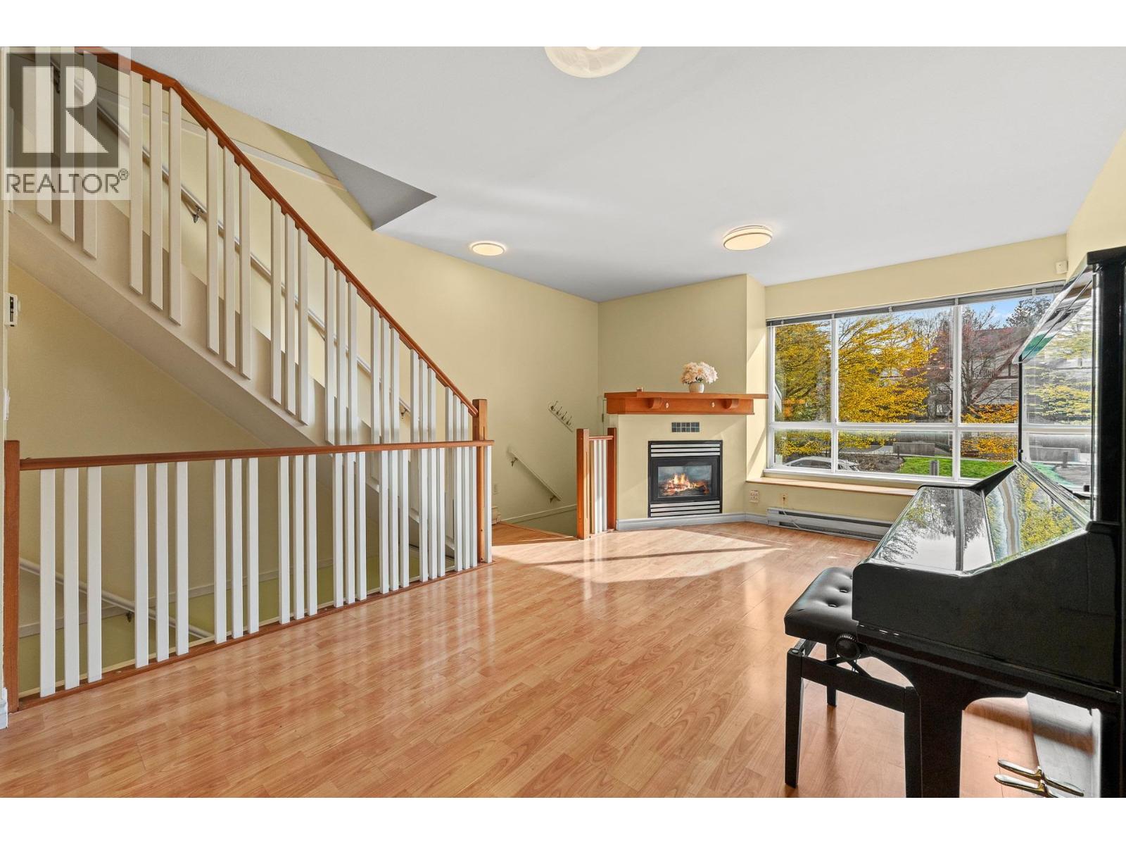 7393 MAGNOLIA TERRACE
