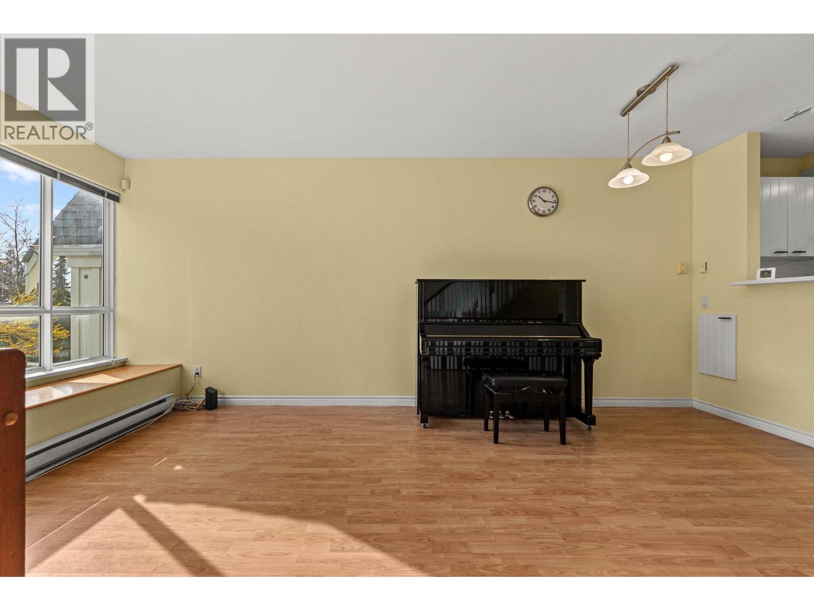 7393 MAGNOLIA TERRACE