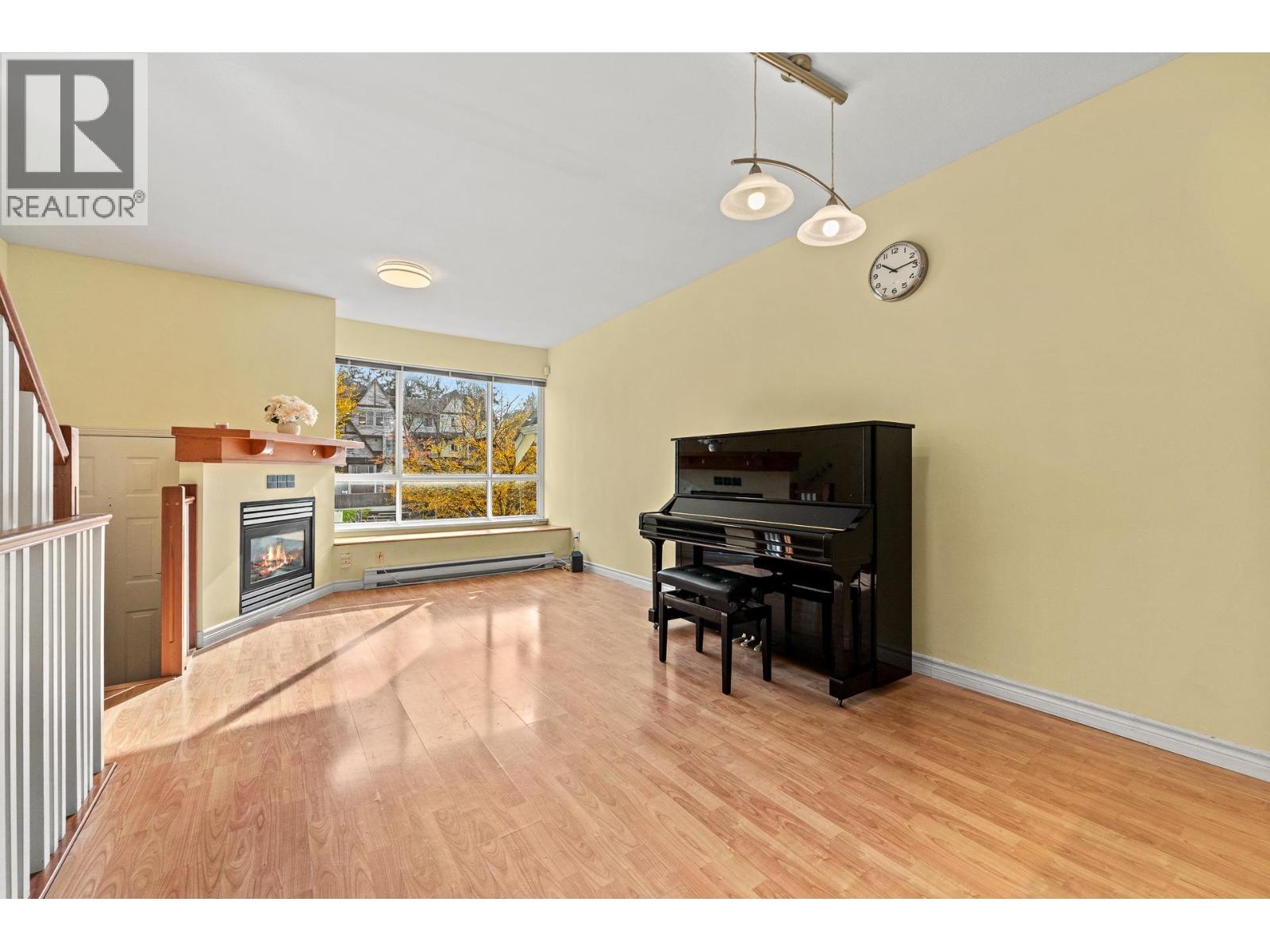 7393 MAGNOLIA TERRACE