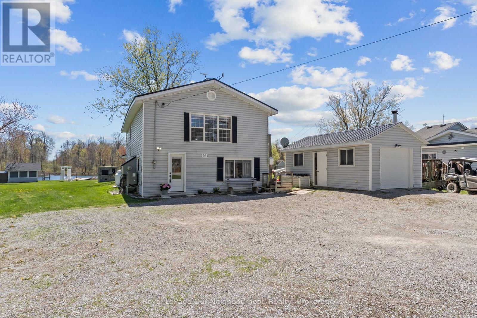 261 RIVER ROAD E