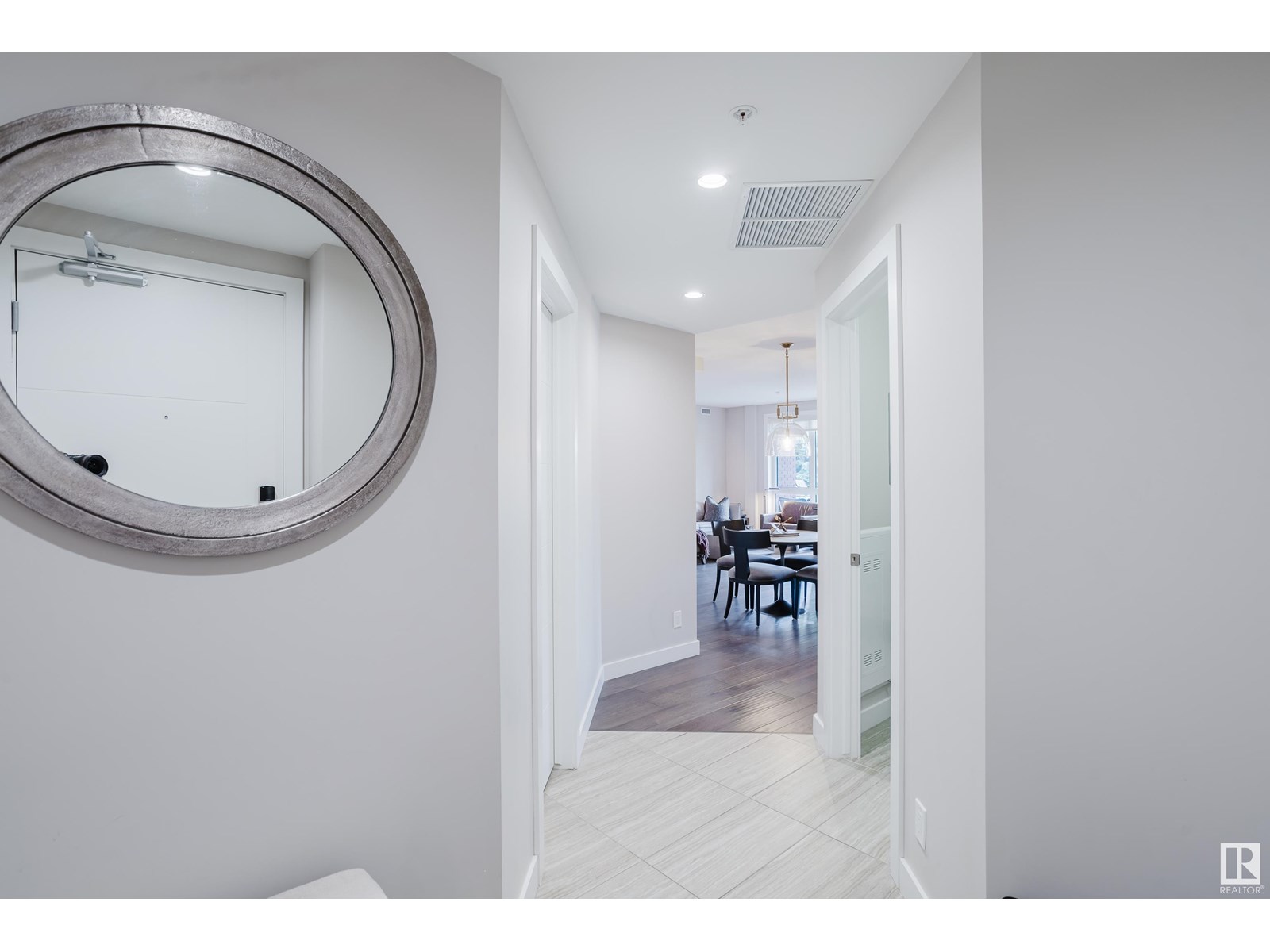 #204 11710 87 AV NW
