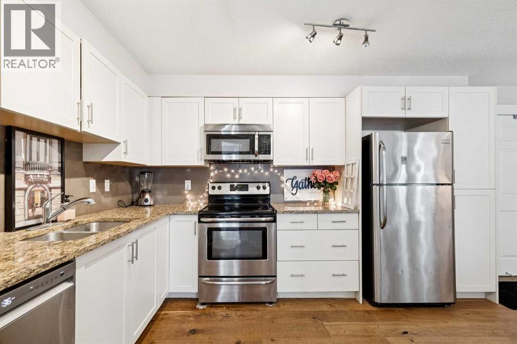 3110, 279 Copperpond Common SE