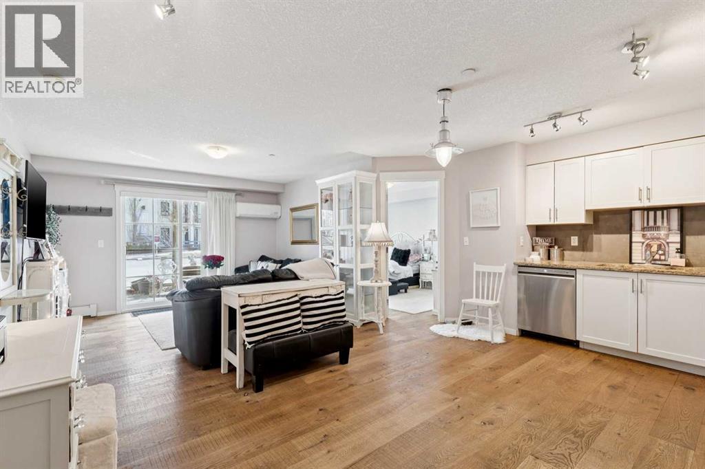 3110, 279 Copperpond Common SE