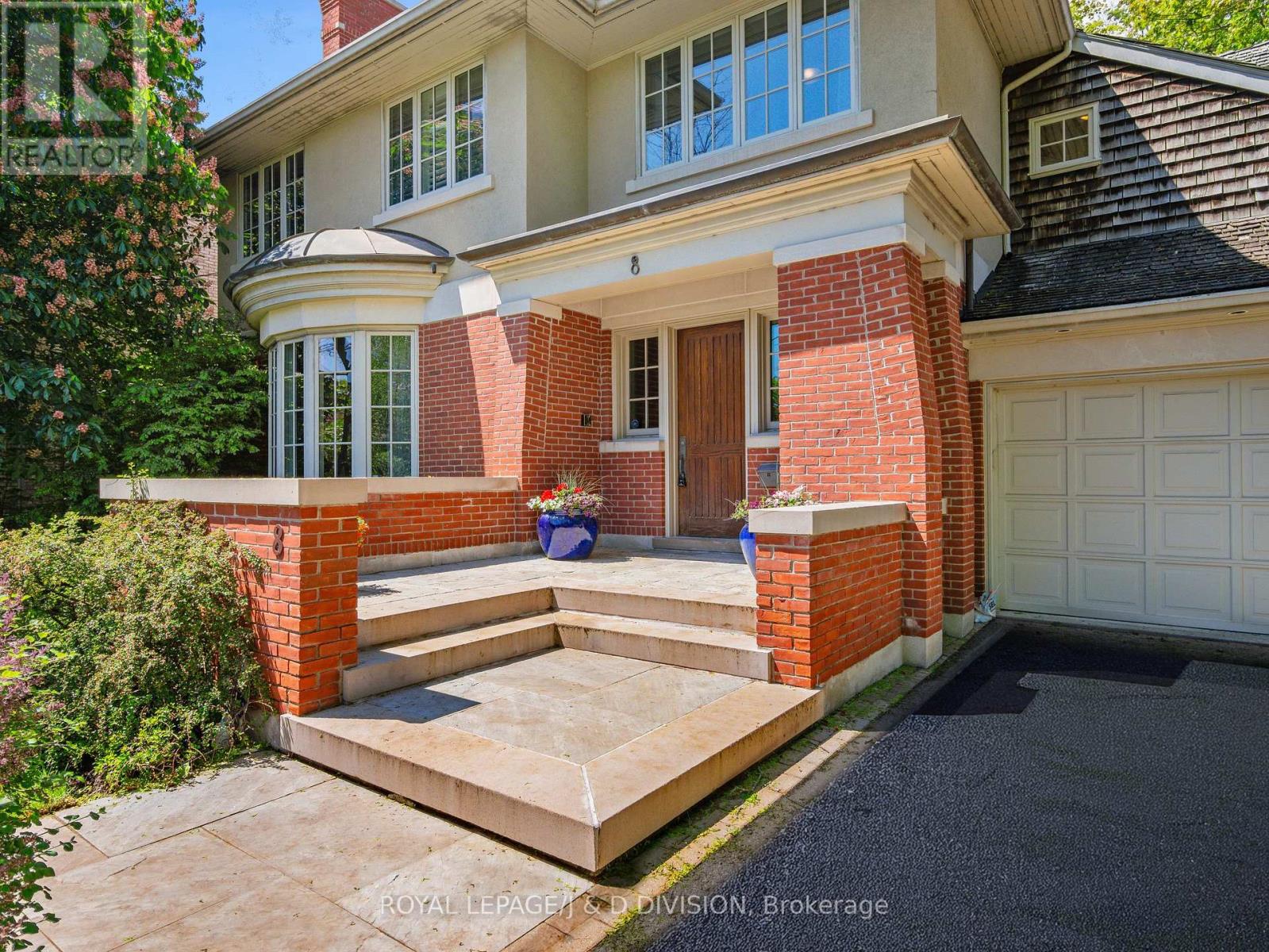 8 GLENALLAN ROAD
