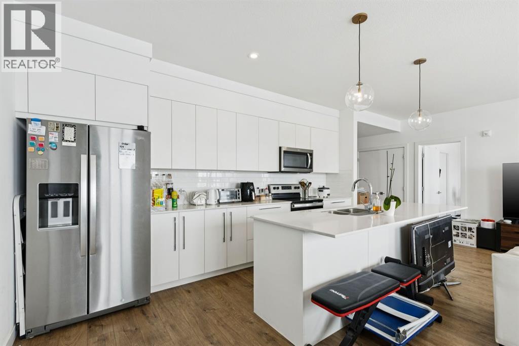 1415, 60 Skyview Ranch Road NE