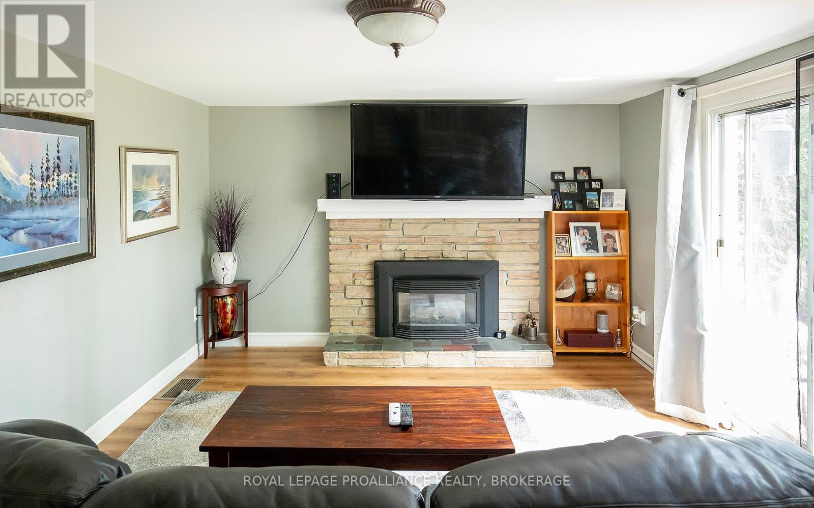 296 OLYMPUS AVENUE