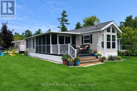 15 KENORA TRAIL Wasaga Beach ON L9Z1X7