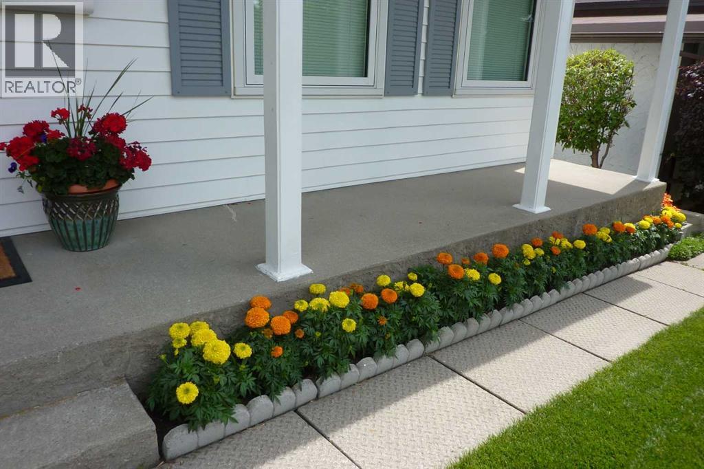 5820 Dalton Drive NW