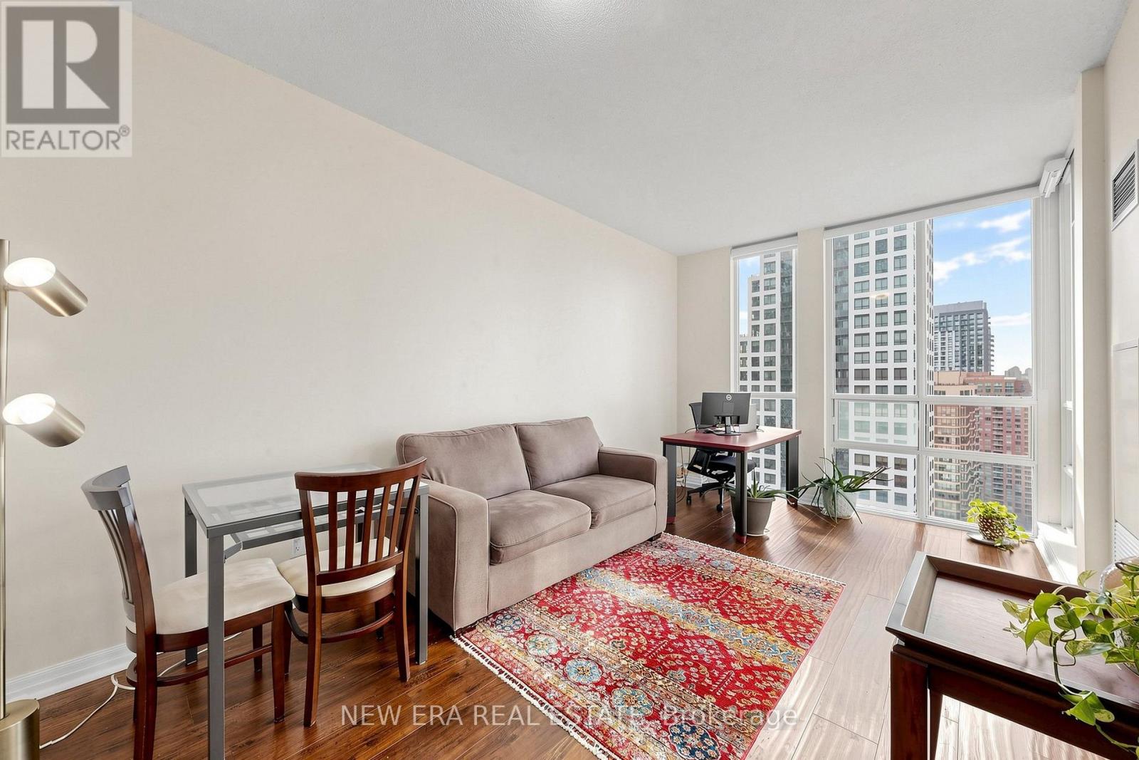 2810 - 3515 KARIYA DRIVE