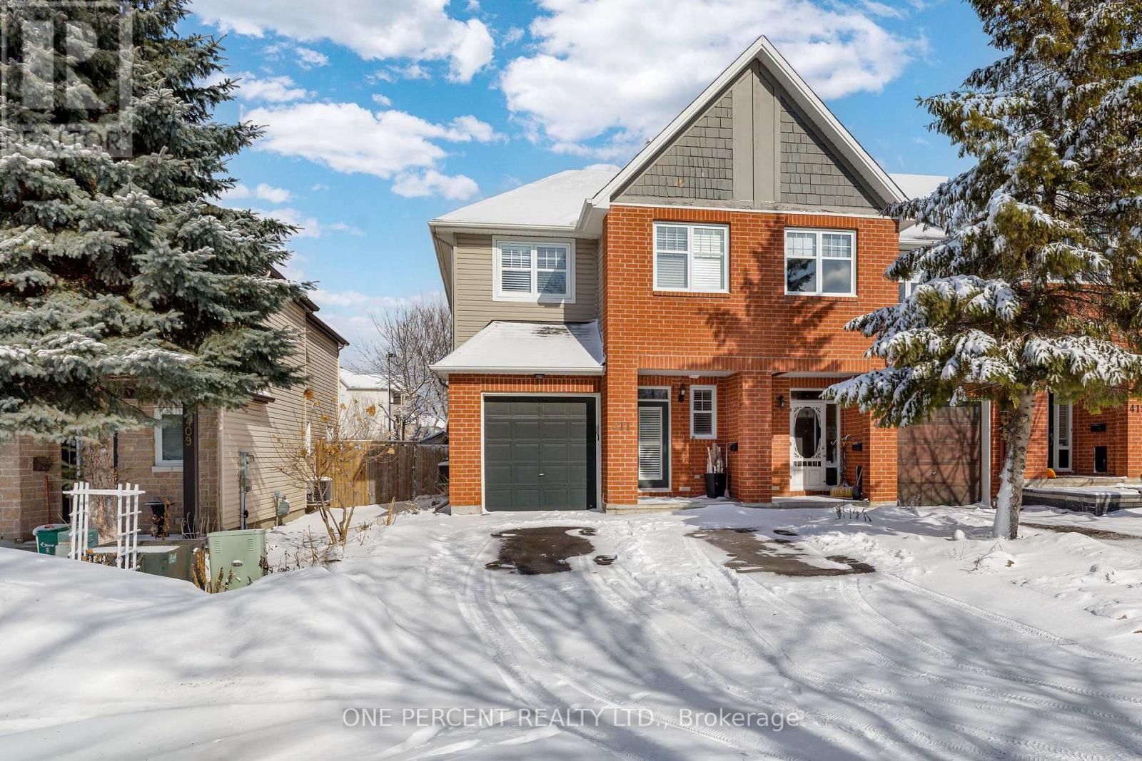 411 CACHE BAY CRESCENT