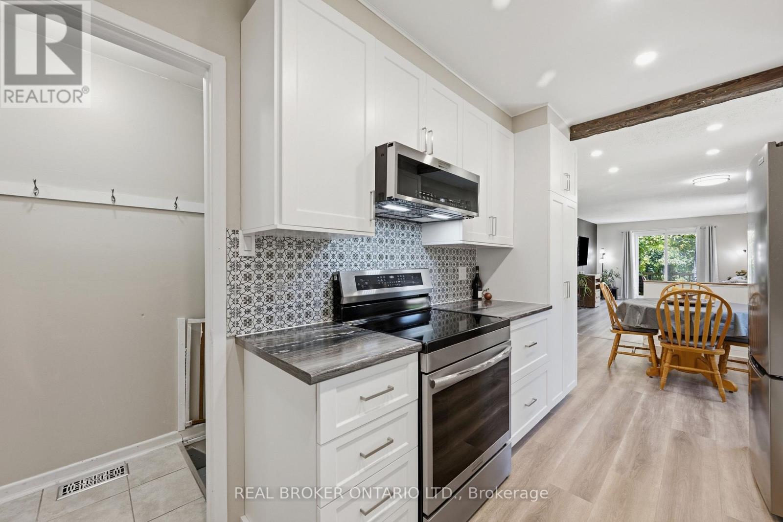 206 WEEDMARK ROAD