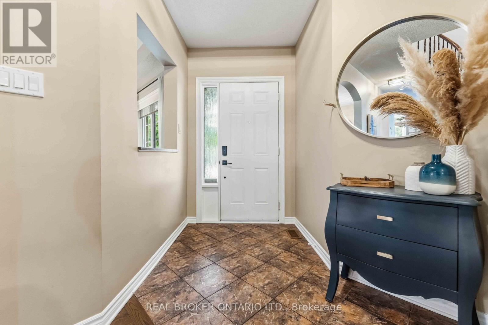 51 DENTON WAY