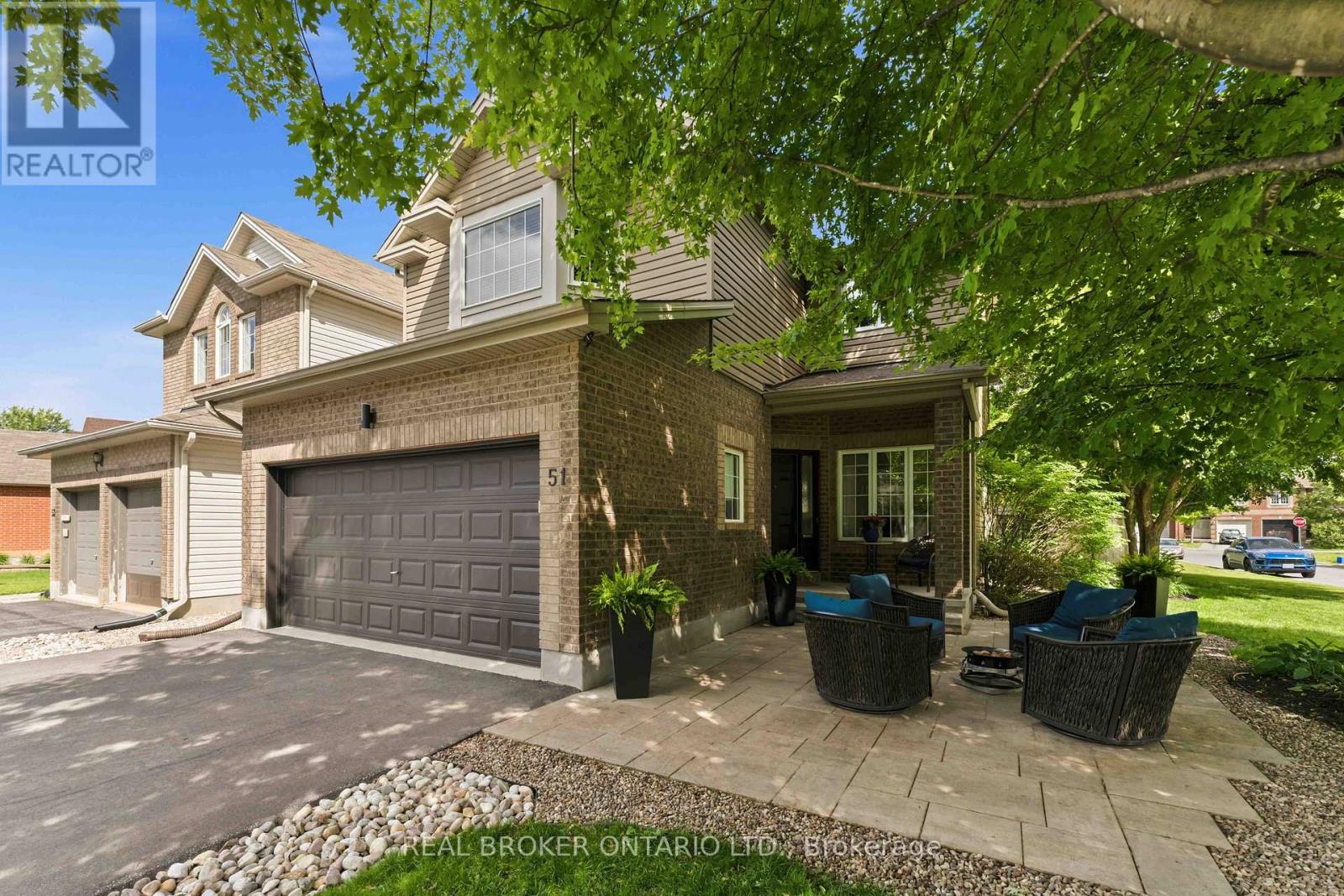 51 DENTON WAY