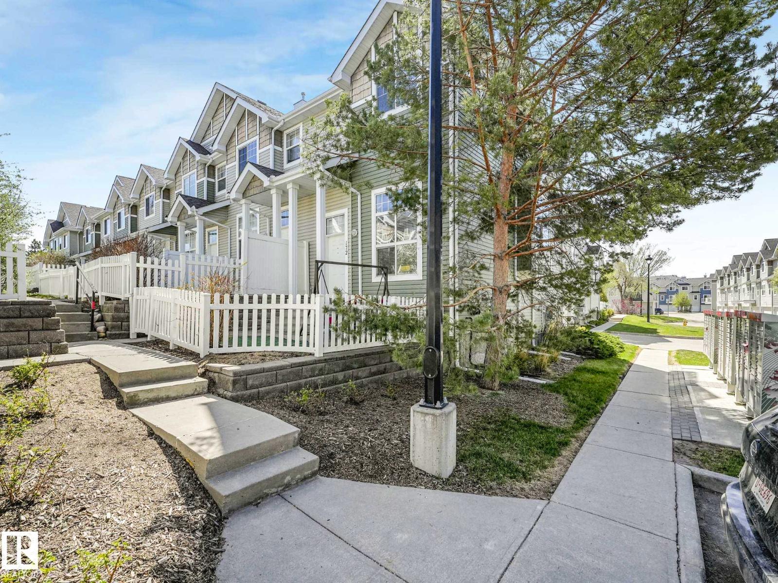 #172 5604 199 ST NW
