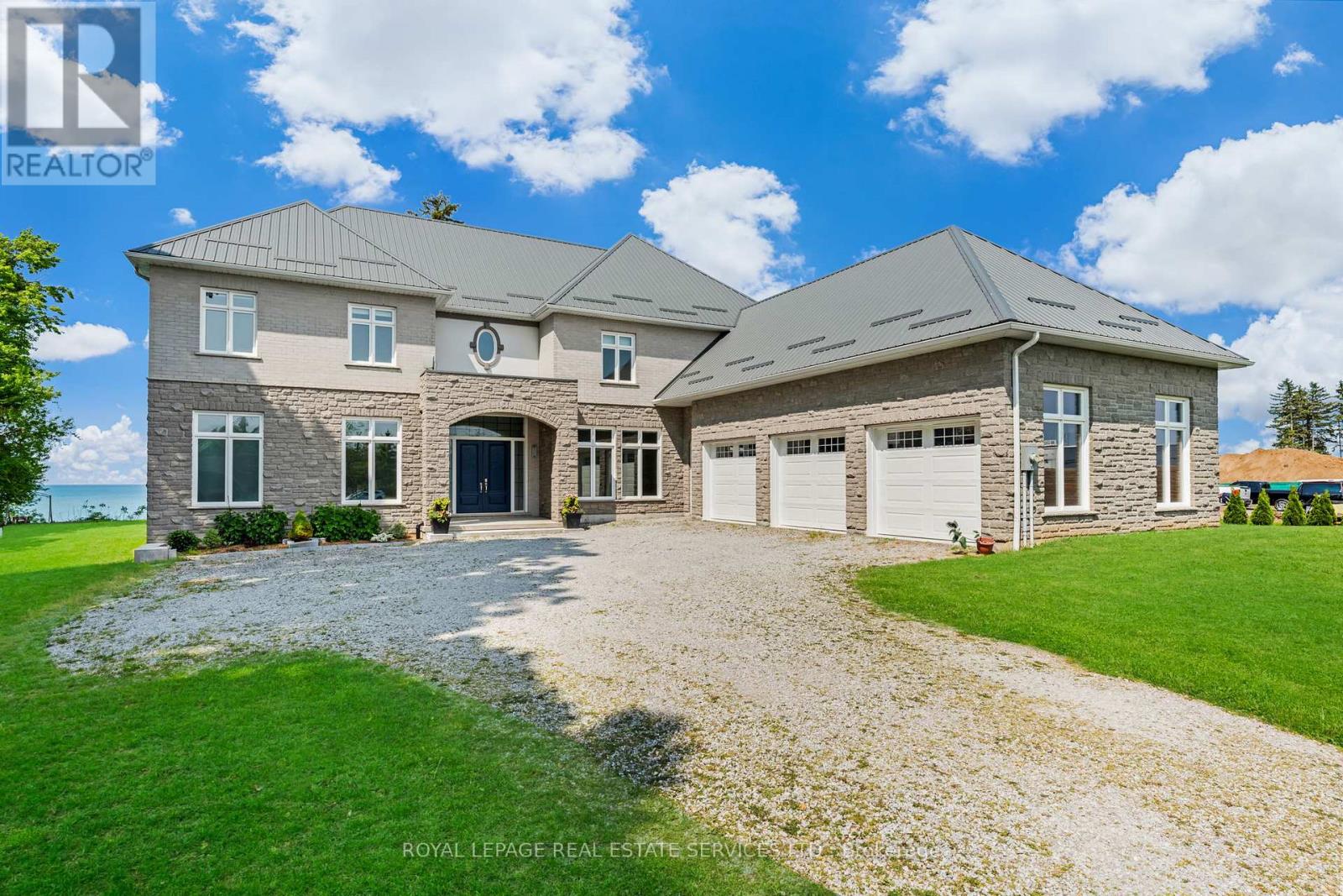 2581 NORTH SERVICE ROAD