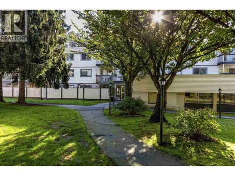 212 780 PREMIER STREET North Vancouver BC V7J2G8