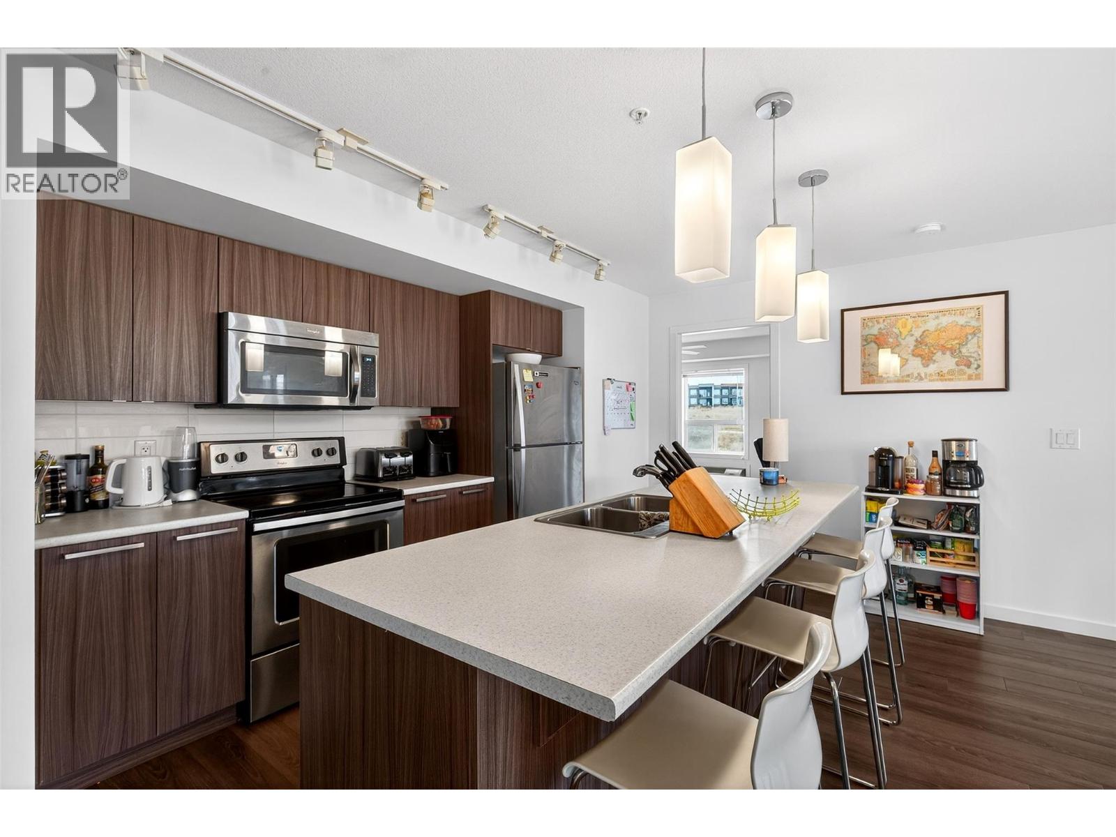 881 Academy Way Unit# 306