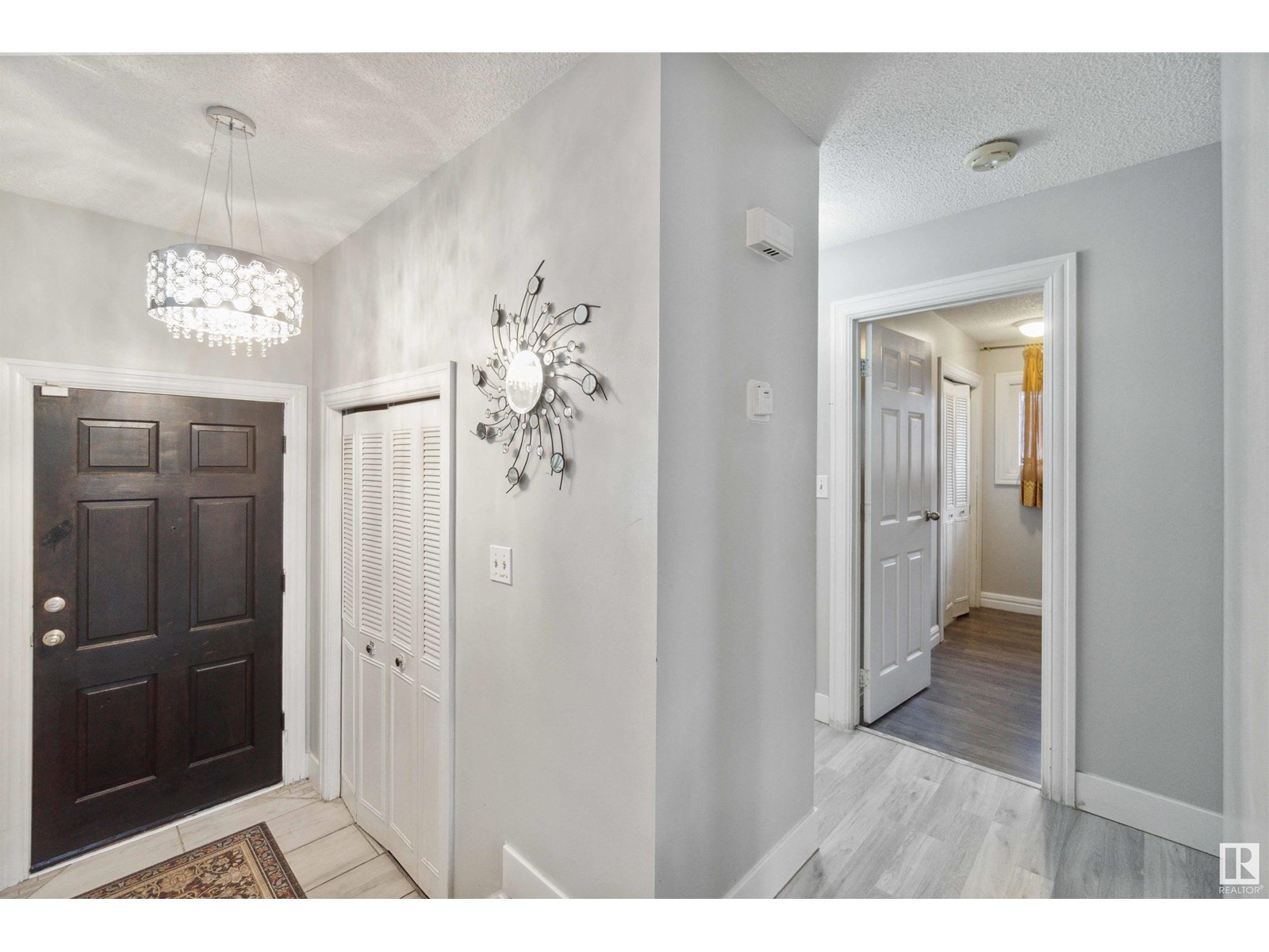 11439 145 AV NW