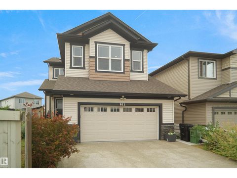 811 35 AV NW Edmonton AB T6T1A3