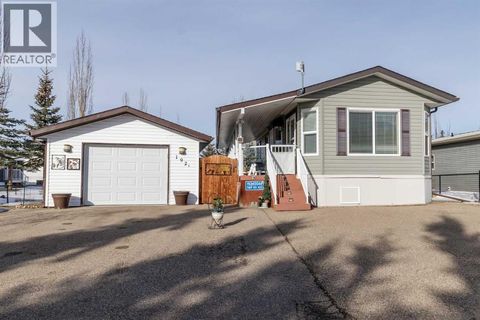 192 10046 township road 422 Rural Ponoka County AB T0C2J0